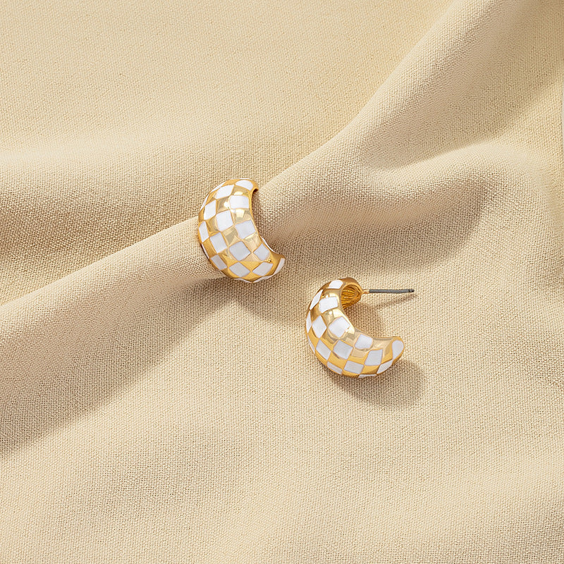 Fresh Countryside Chic Earrings Set with Glazed Droplets and Floral Wheels from Vienna Verve Collection