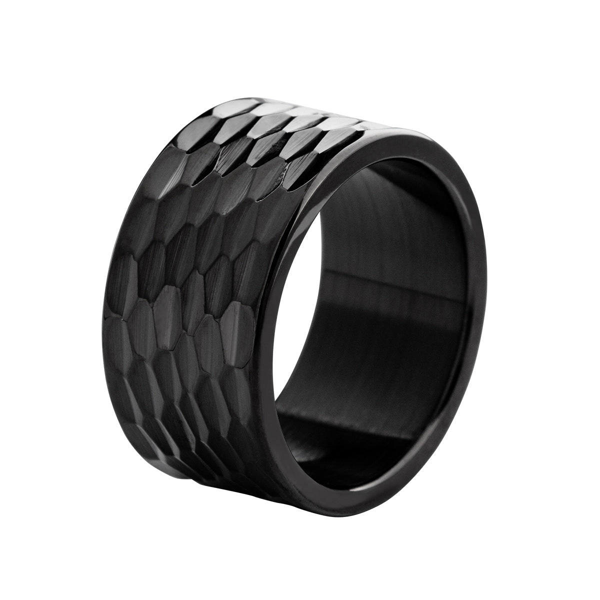 European and American Titanium Steel Beat Pattern Ring for Men