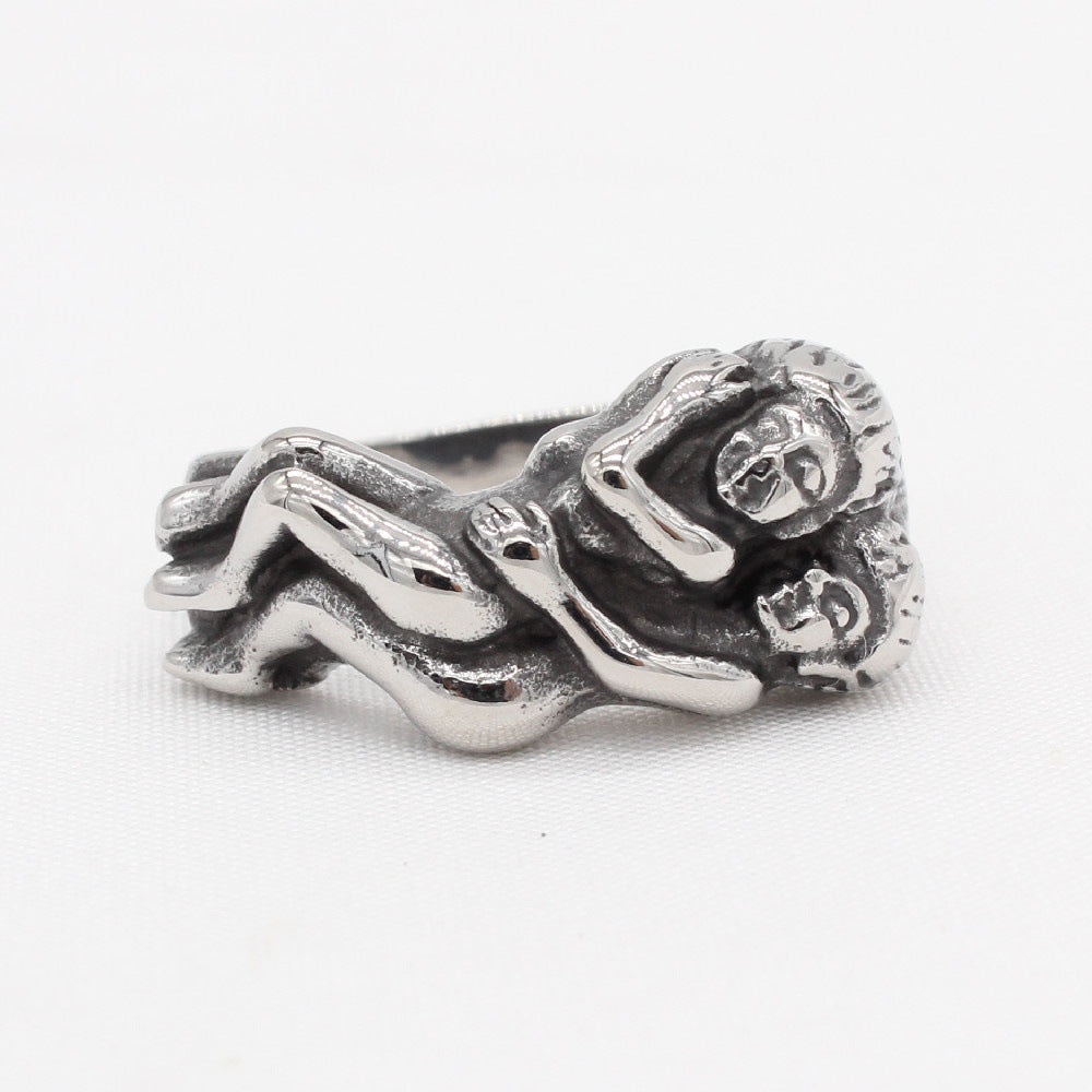 European and American Retro Couple Hugs Titanium Steel Ring - Wholesale Foreign Trade Jewelry