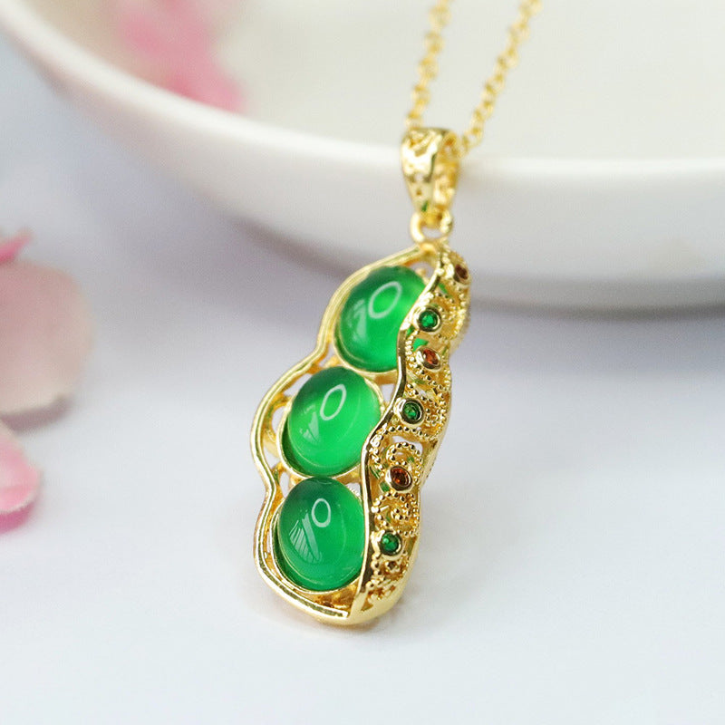 Natural Green Chalcedony String Bean Pendant