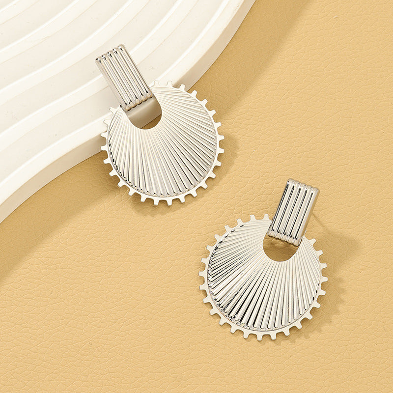 Geometric Metal Wind Earrings - Planderful Vienna Verve Collection