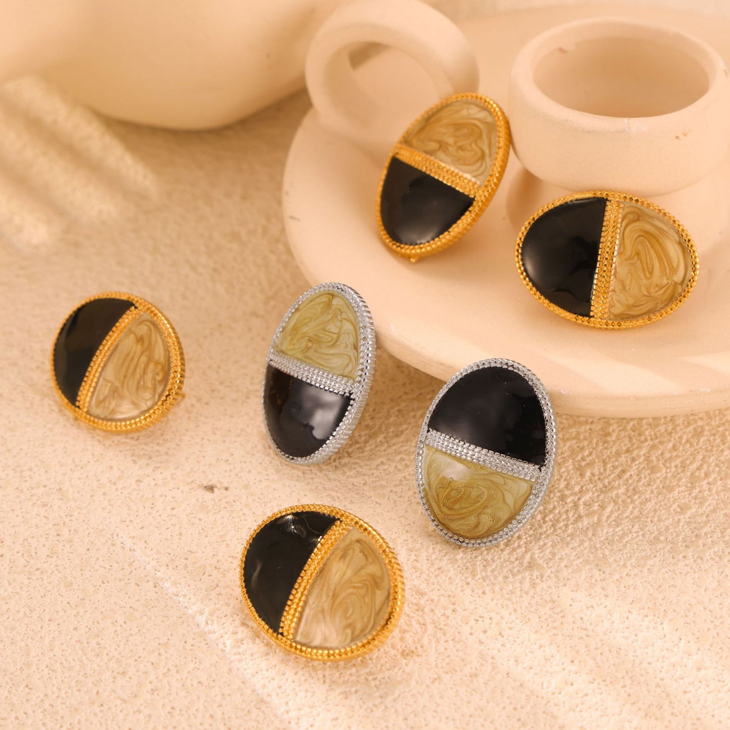 Lace Oval Double-Layer Oil Drip Stud Earrings - British Retro Collection