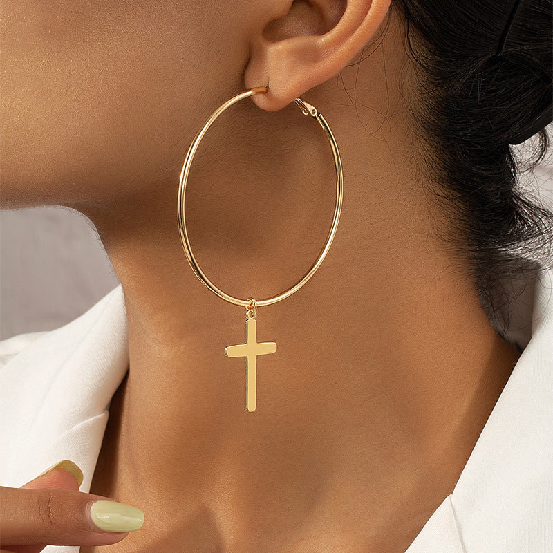 Exaggerated Circle Cross Earrings with Simple Tempting Design - Vienna Verve Collection