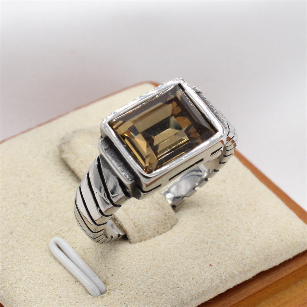 Personalized Retro Rectangular Stone Men's Titanium Steel Ring - European and American Style