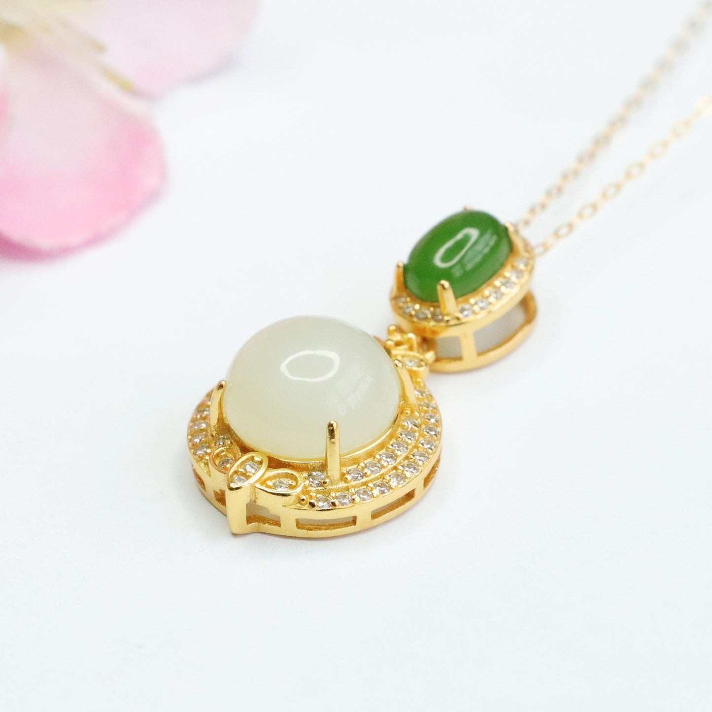 Round White Hetian Jade Pendant with Oval Jasper Zircon Necklace