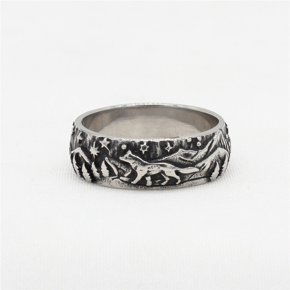 Personalized Retro Wolf Men's Titanium Steel Ring - European and American Style, Wholesale Jewelry for Men