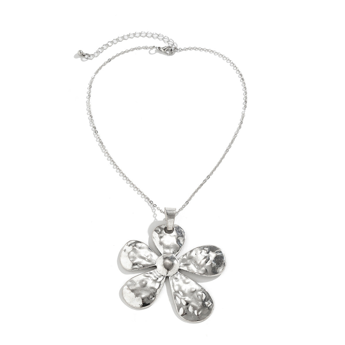 Exaggerated Metal Big Five-leaf Flower Necklace - Vienna Verve Collection