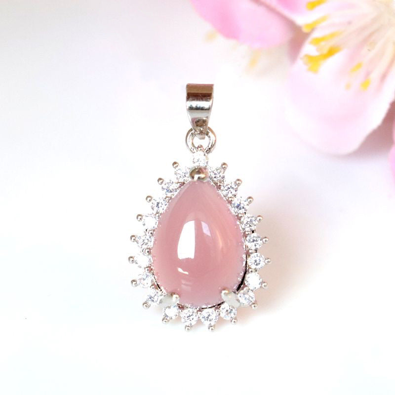 Natural Powder Chalcedony Water Drop Pendant Jewelry