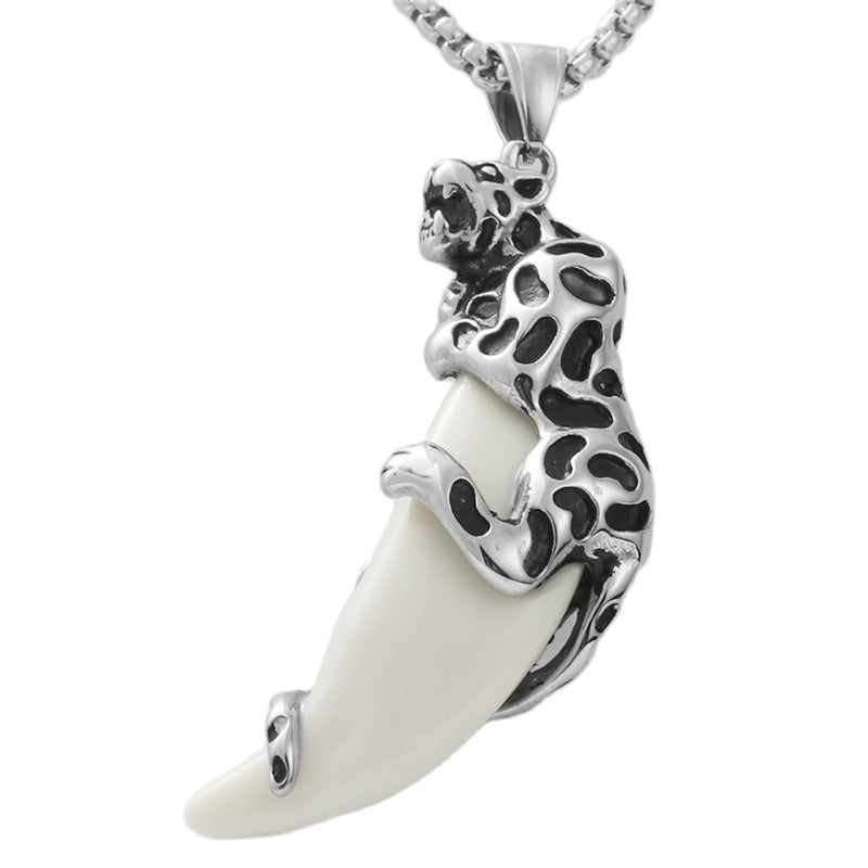 Trendy Titanium Steel Leopard Tusk Pendant Necklace for Men