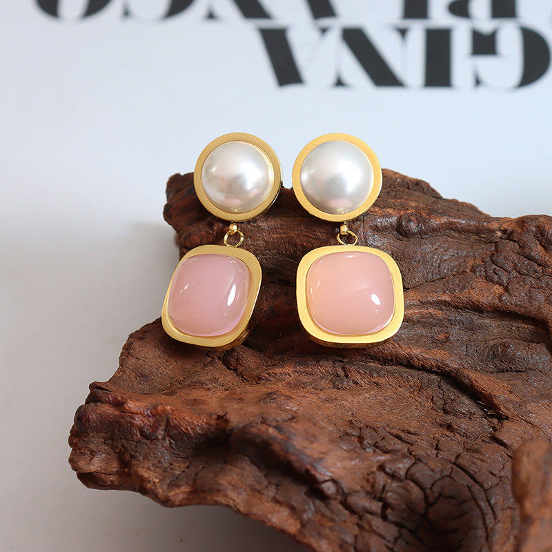 Pink Jade Earrings: Korean-Inspired Personalized Fashion Jewelry