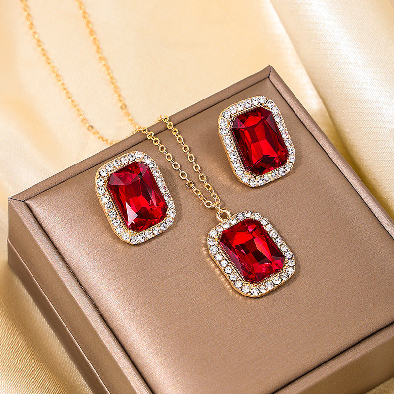 Enchanting Red Stone Jewelry Set - Vienna Verve Luxe Collection