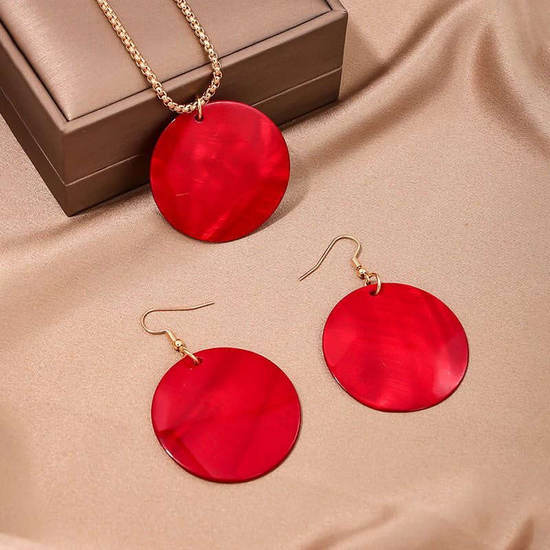 Holiday Chic Red Shell Pendant Necklace and Earrings Set