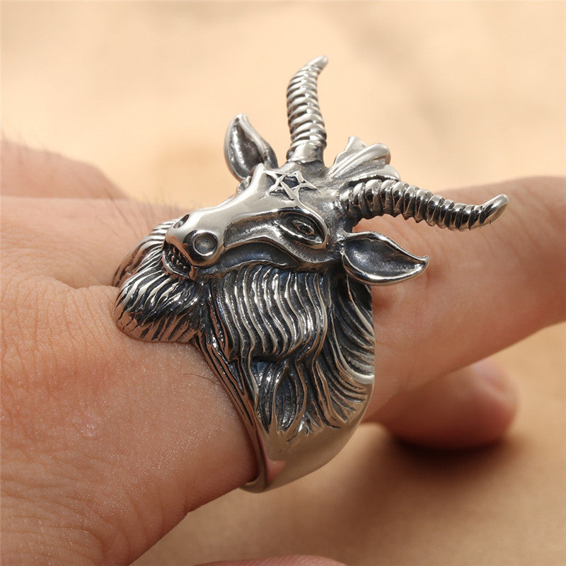 Men's Retro Titanium Steel Ram Ring - Unique Goat Design Jewelry