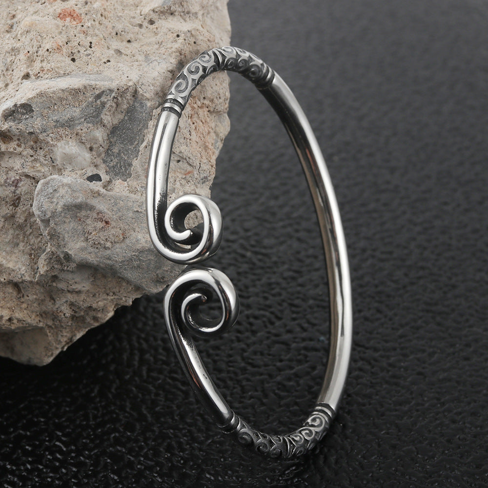 Titanium Steel Wukong Men's Adjustable Bracelet - Modern Fashion Meets Timeless Elegance