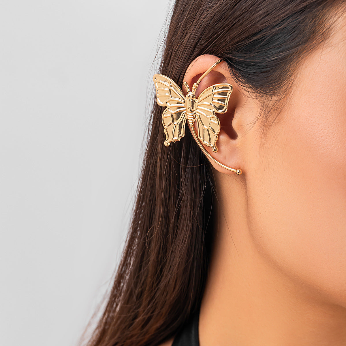 Winged Charm Clip Earring - Elegant Single Butterfly Ear Cuff For Non-Pierced Right Ear