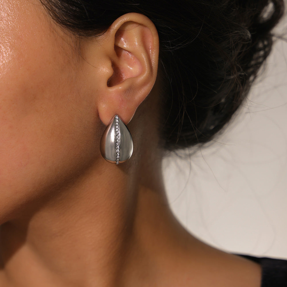 Zircon-Adorned French Vintage Water Droplet Earrings - Elegant and Stylish Titanium Studs