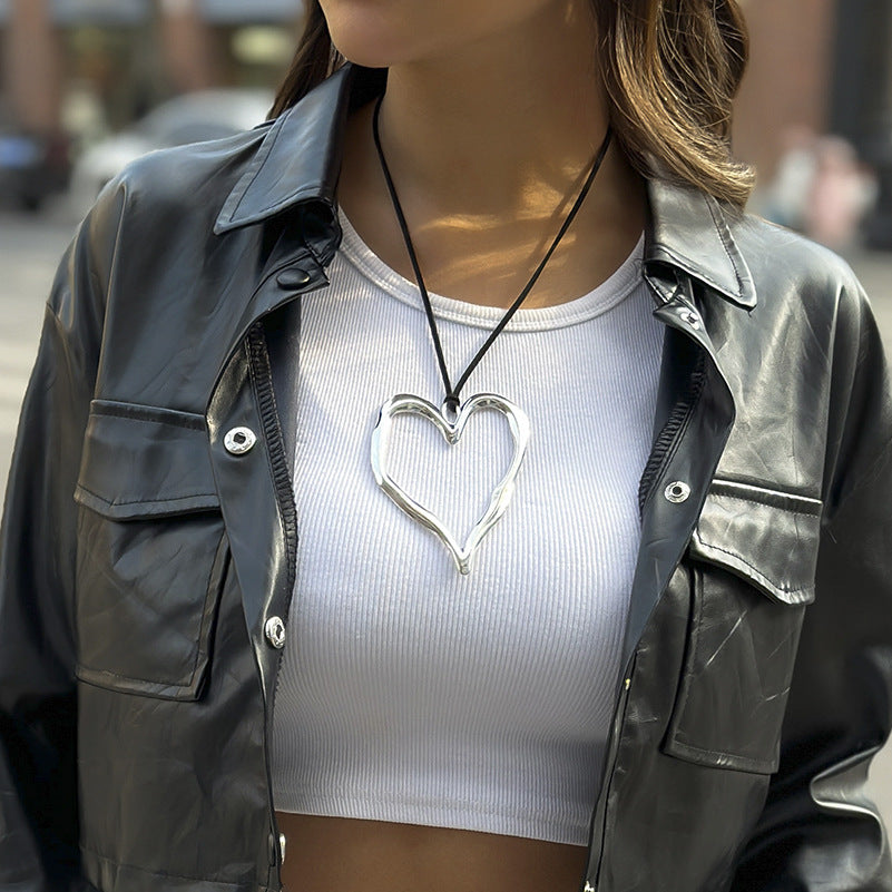 Heart-shaped Pendant Necklace Set with Simple Geometric Circles, European and American Cross-border Jewelry