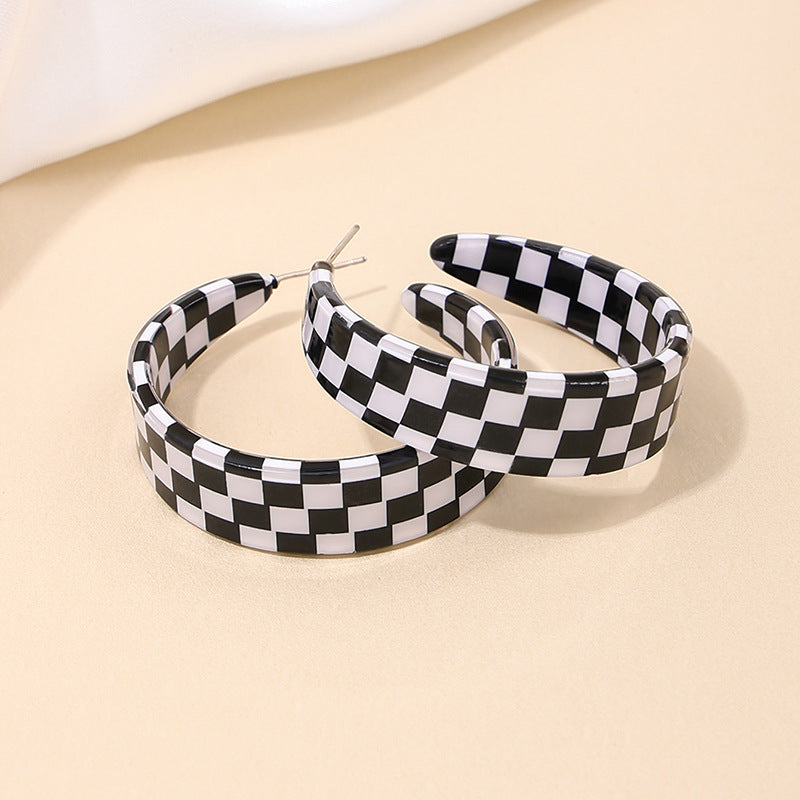 C-Shaped Checkerboard Earrings with Acrylic Details - Vienna Verve Collection