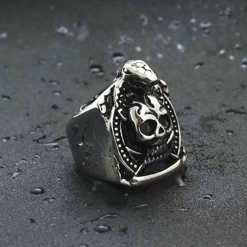 Titanium Steel Snake King Skull Ring - Retro Punk Jewelry for Men