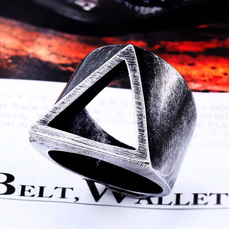 Men's Unique Triangle Hollow Stainless Steel Ring - Retro Fashion Accessory