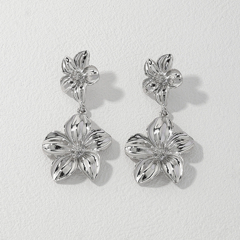 Wholesale Vienna Verve Metal Flower Earrings - Autumn Fashion Jewelry