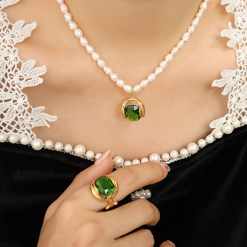 Luxurious French Court Emerald Pearl Necklace with Zircon Pendant