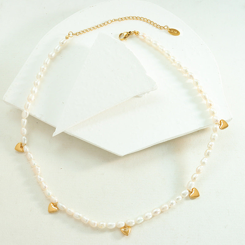 Enchanting Heart Pendant Necklace with Freshwater Pearl - Stylish Fashion Accessory