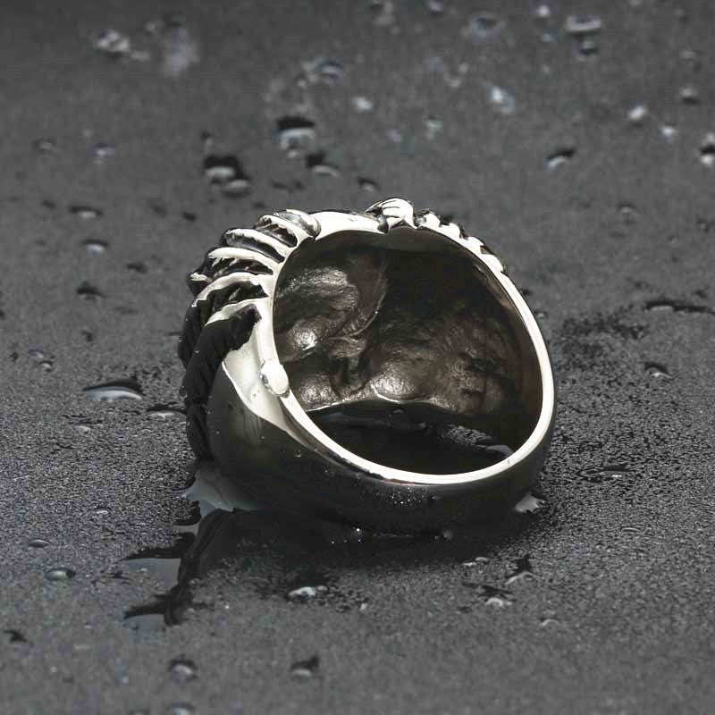 Titanium Steel Feather Skull Ring - Retro Punk Jewelry for Men