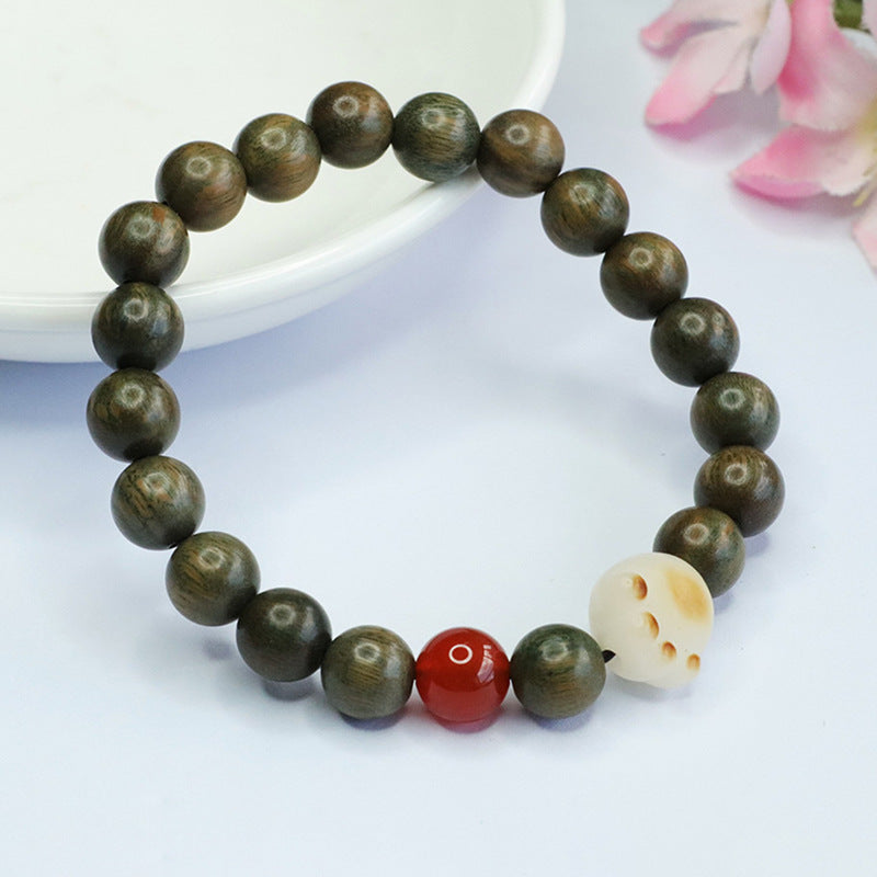 Sandalwood and Bodhi Root Fortune's Favor Bracelet with Red Agate