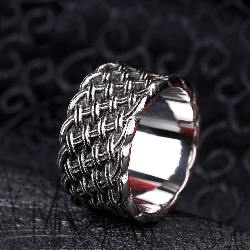 Stylish Retro Titanium Steel Men's Love Interwoven Ring - Korean Fashion Wholesale