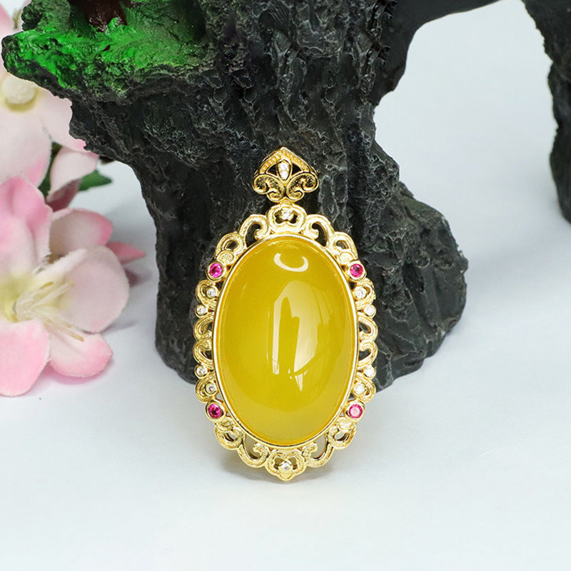 Pigeon Eggs Yellow Chalcedony Auspicious Cloud Zircon Pendant