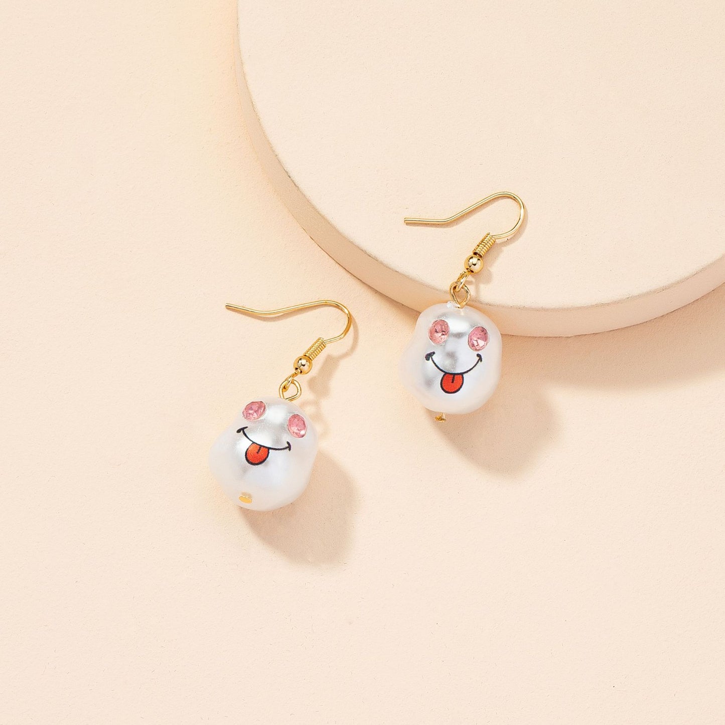 European and American Jewelry Wholesale: Smiling Face Pearl Print Earrings with Cartoon Design