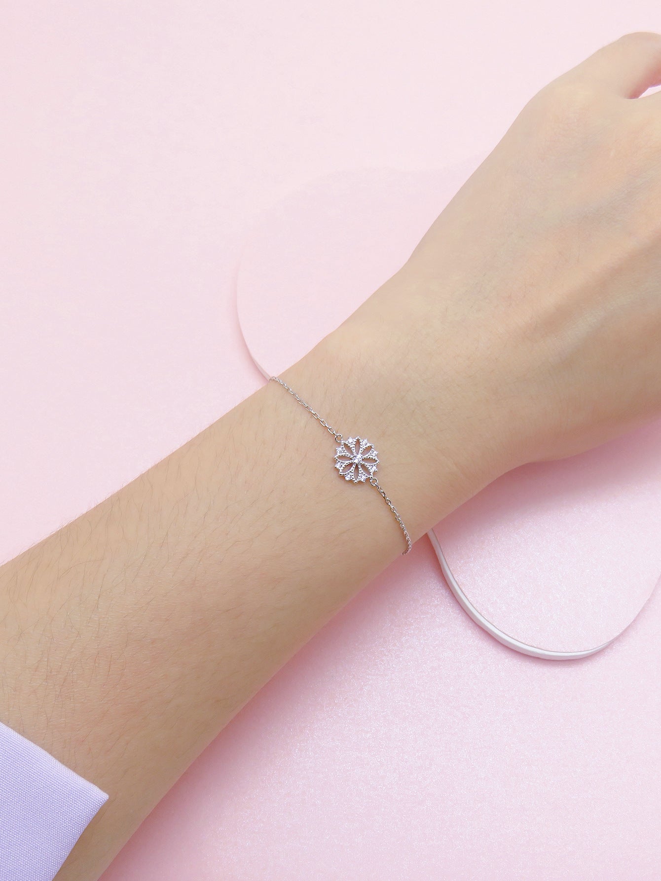 Hollow Daisy Flower Zircon Silver Bracelet