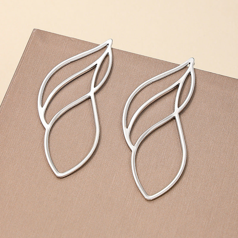 Exaggerated Circular Metal Leaf Earrings - Vienna Verve Collection