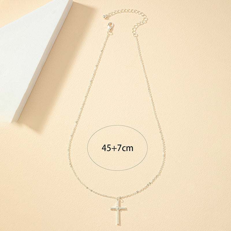 Simple Cross Pendant Necklace with a Touch of European and American Flair