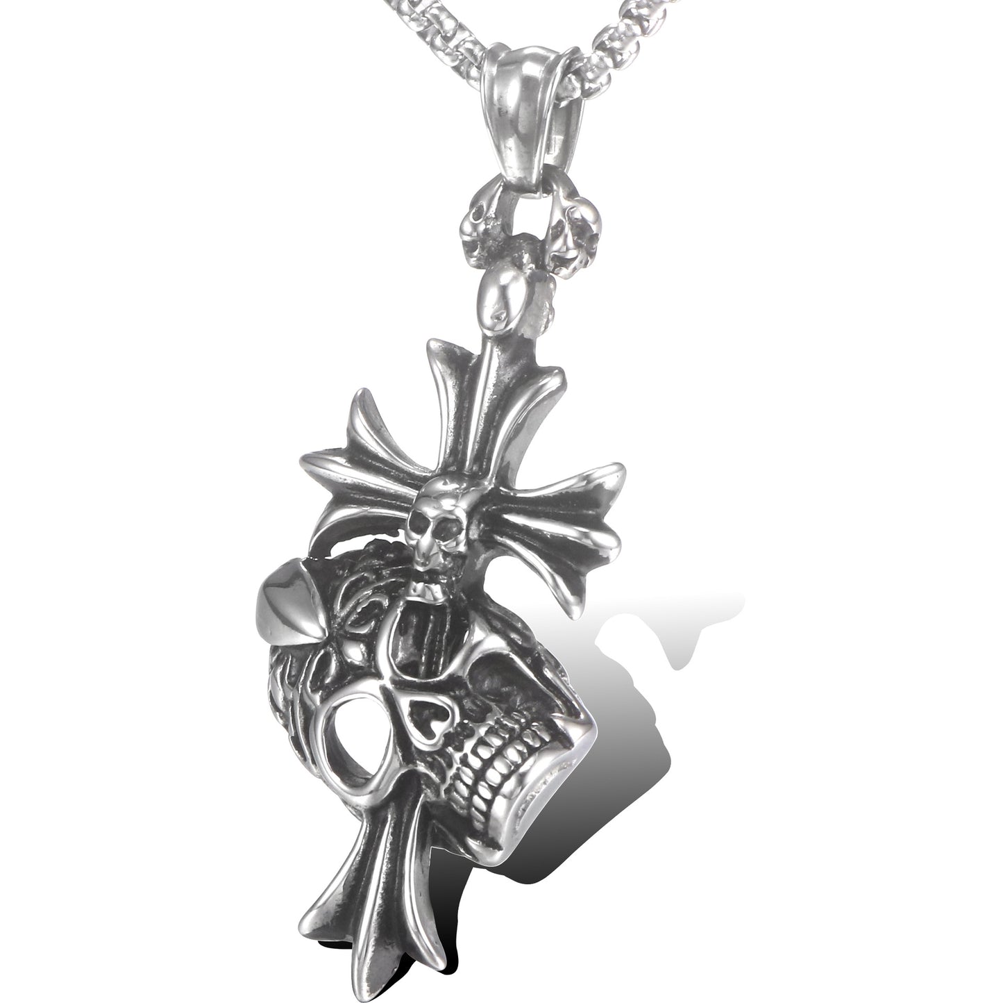 Bold Skull Titanium Steel Pendant for Men - Personalized Retro Design