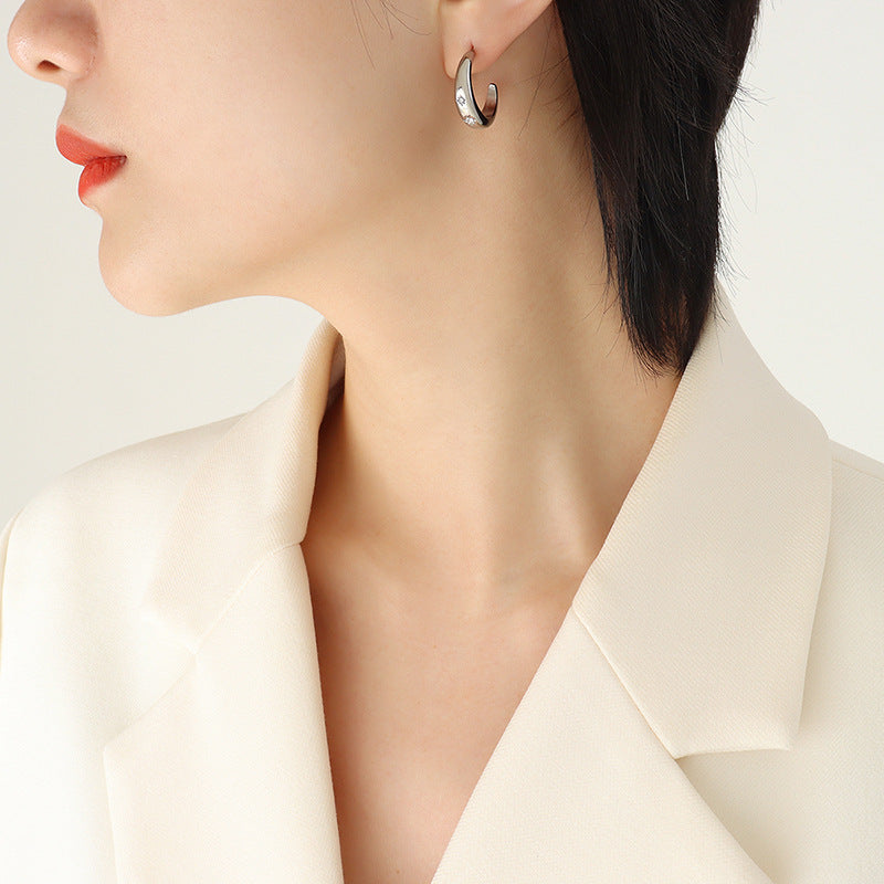 Korean Celeb Vibes: Zircon Inlaid C-Shaped Titanium Earrings