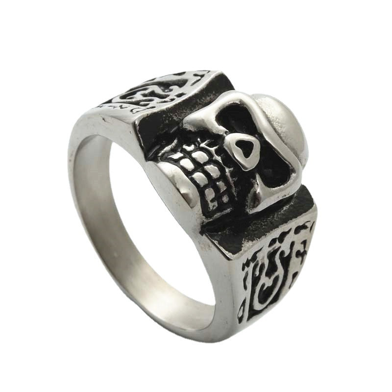 Titanium Steel Skull Ring - Retro Punk Style for the Modern Man