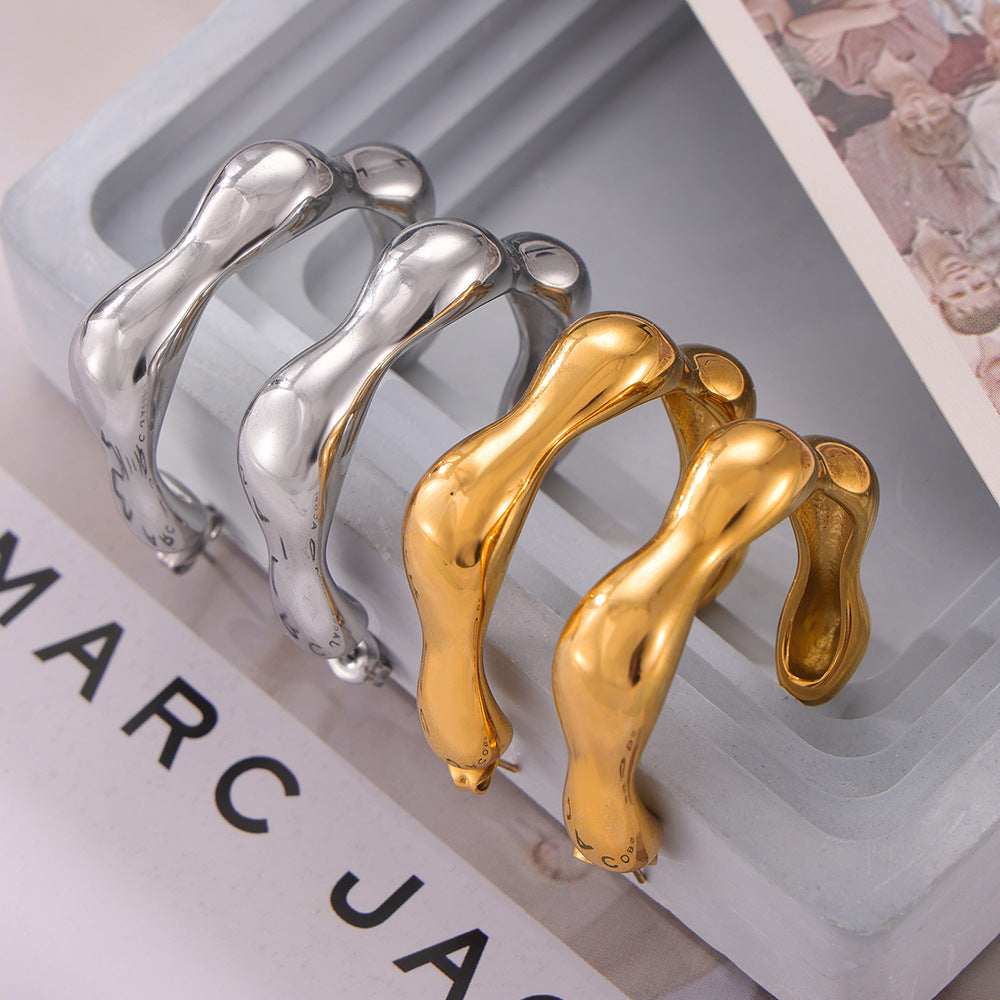 European Chic Gold-Plated C-Shape Earrings with a Twist