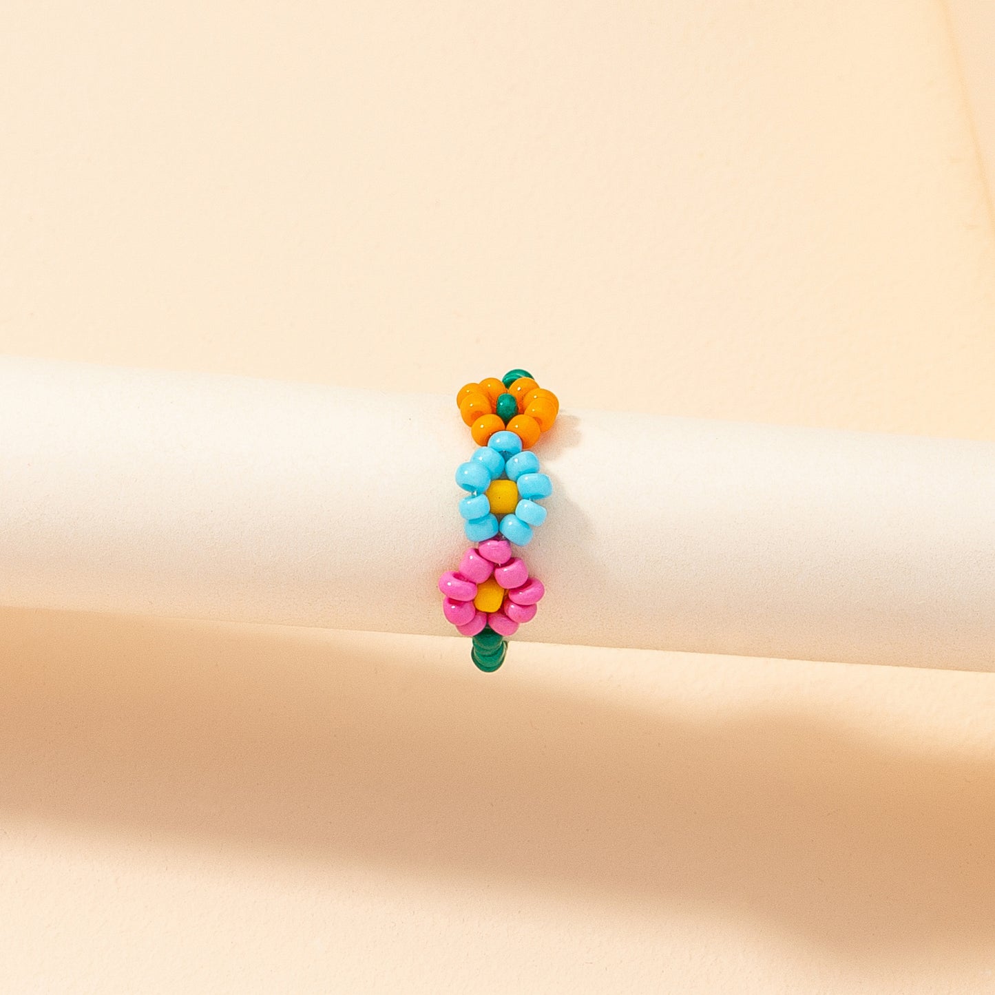 European and American Popular Instagram Jewelry Collection - Handcrafted Flower Ring for Wholesale Beading