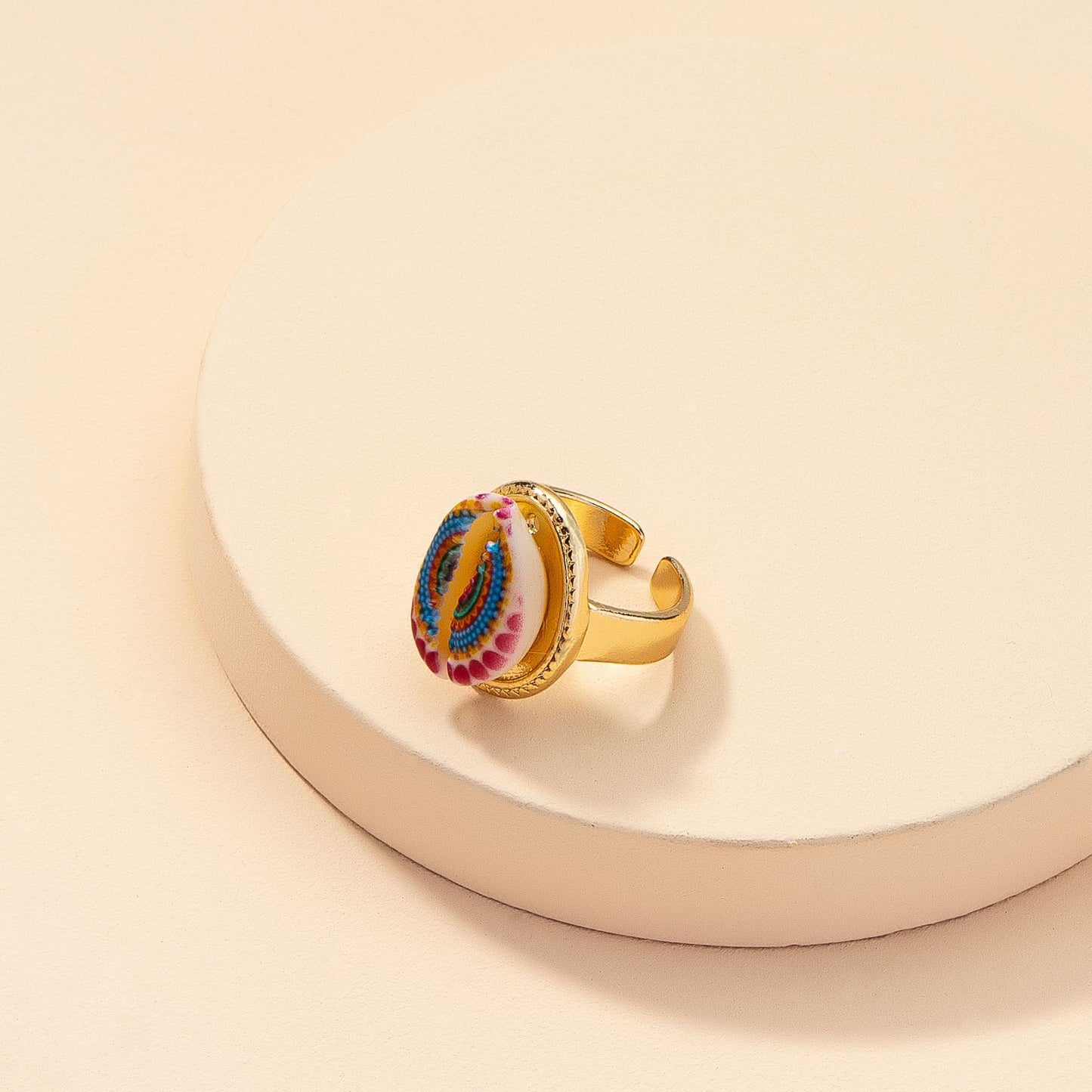 Shell Print Ring: Elegant Vienna Verve Collection - Premium Metal Jewelry