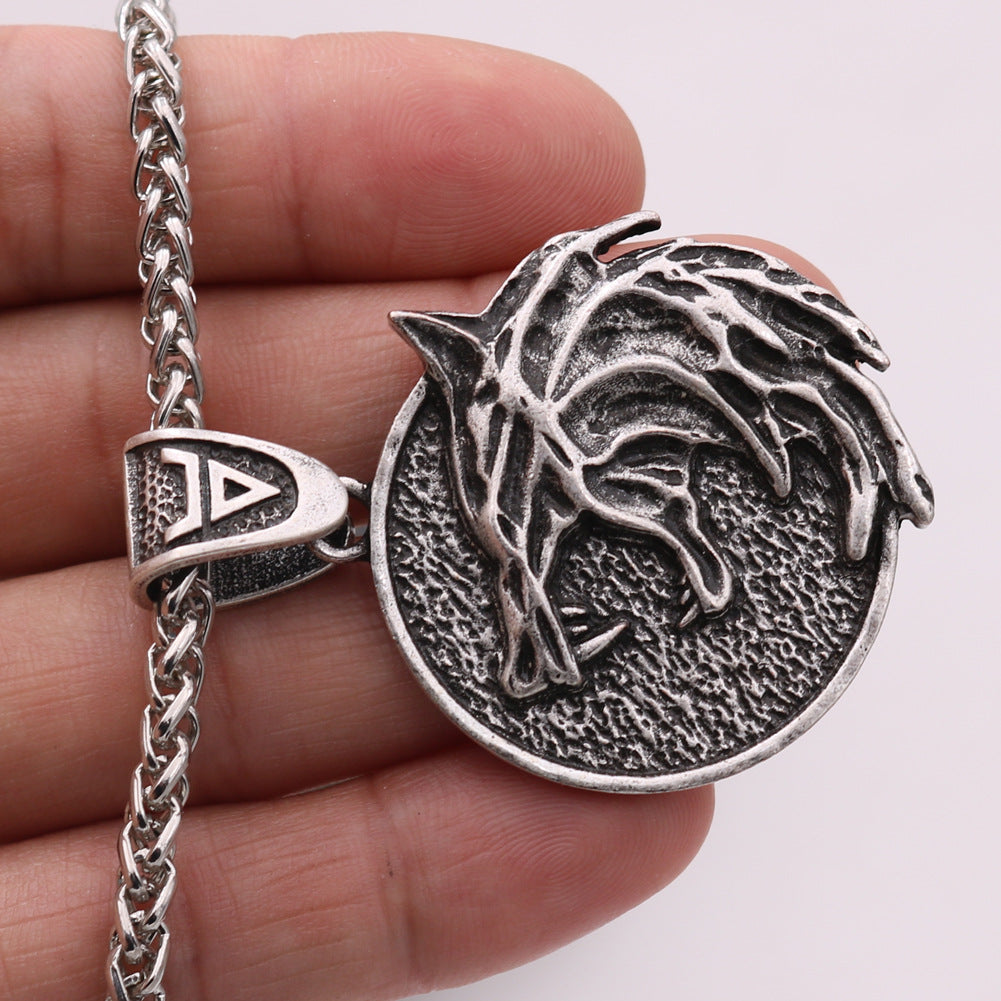 Cross-Border Wolf Necklace with Hunter Pendant - Men's Jewelry from the Norse Legacy Collection