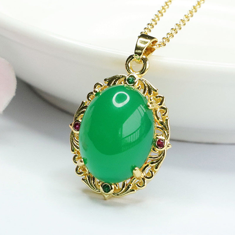 Ethnic Style Oval Golden Pendant with Green Chalcedony and Red Agate Edging