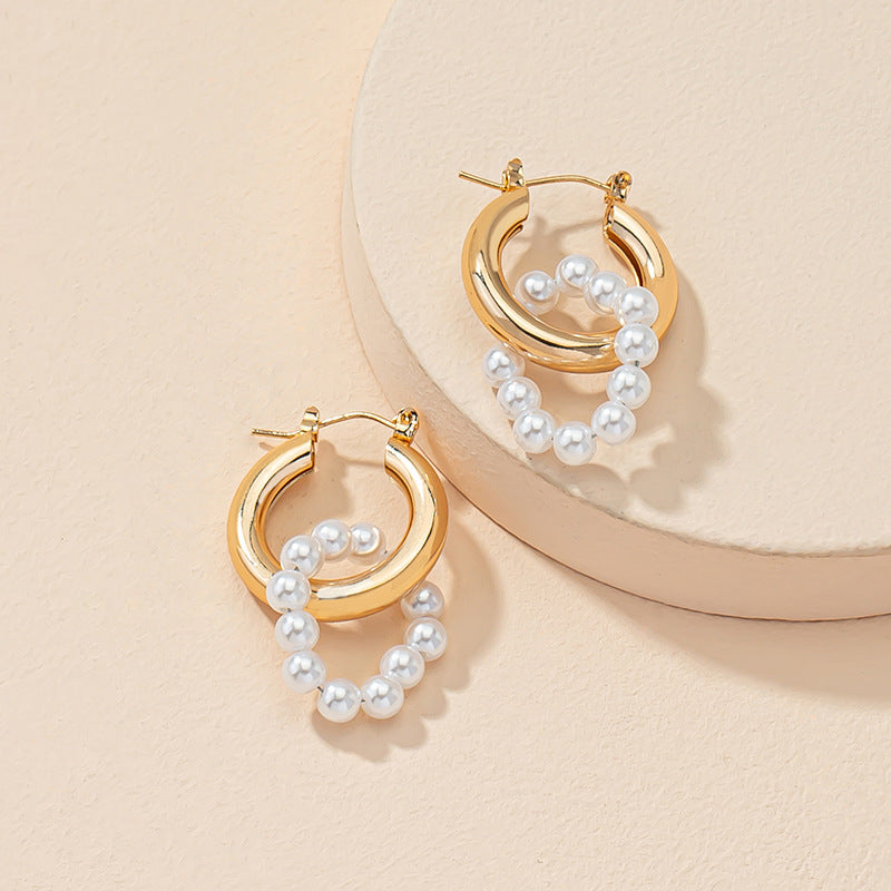 Geometric Pearl Earrings - Elegant and Minimalist Vienna Verve Collection