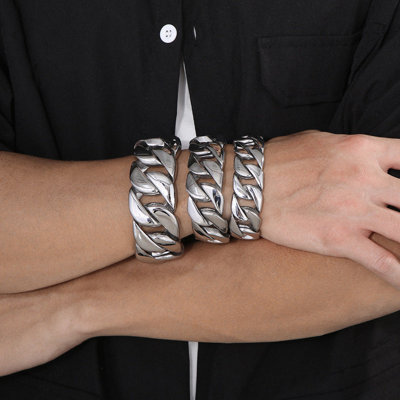 Polished Men's Cuban Chain Bracelet with Bone-Type Buckle - Modern European Style