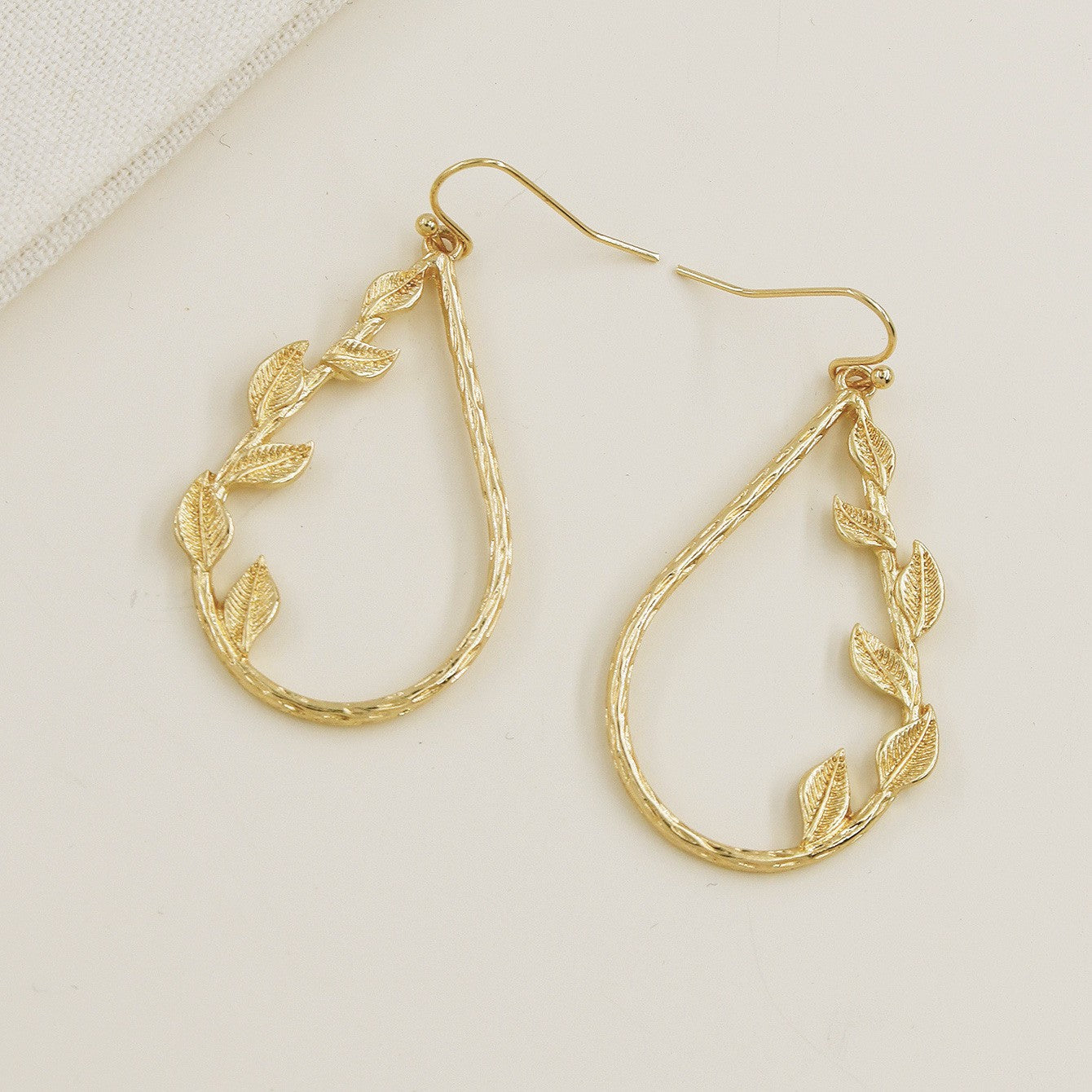 Fashionable Alloy Leaf Dangle Earrings - Elegant Vienna Verve Collection