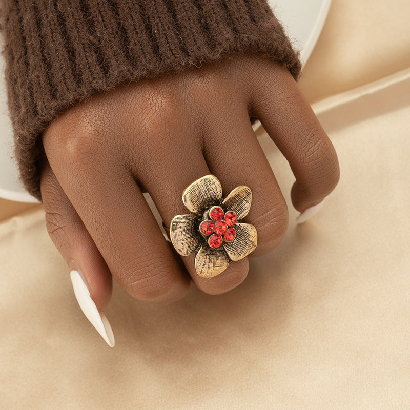 Vintage Zircon Flower Ring with Handmade Cross-border Charm