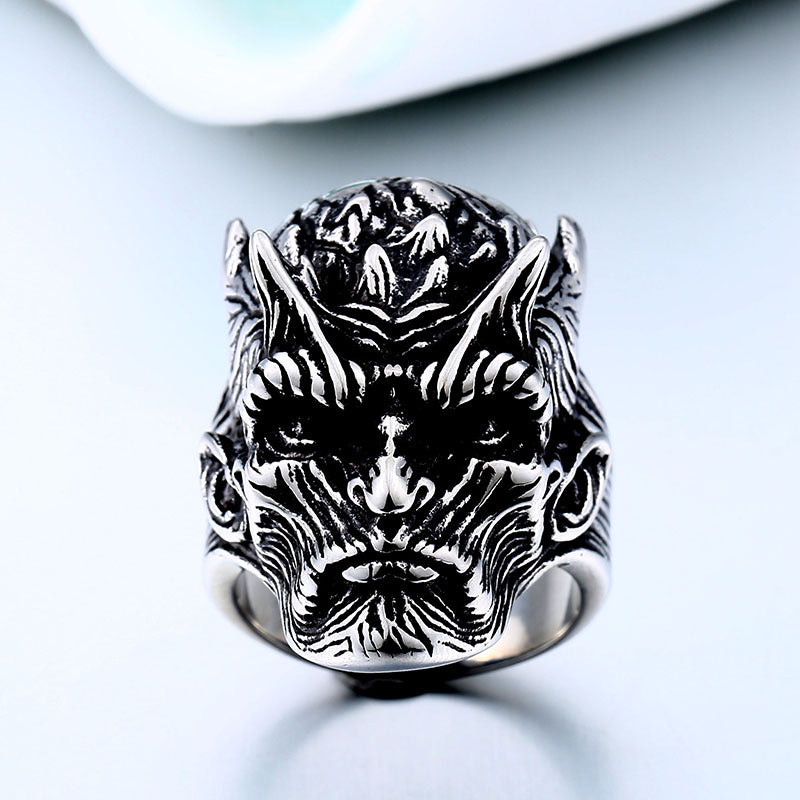 Bold Titan Ring for Men - Retro European-American Inspired Design