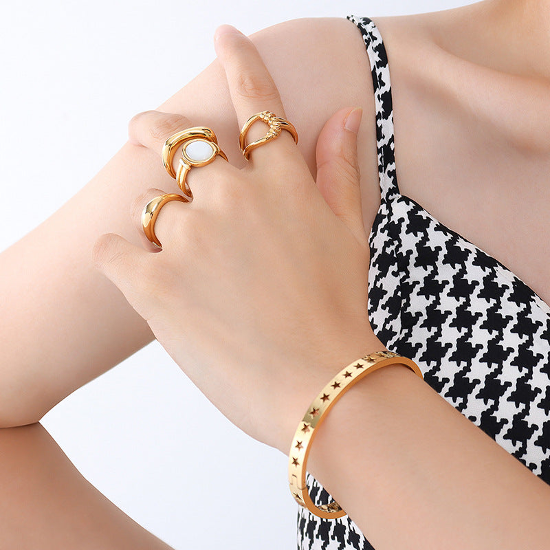 Golden Star Hollow Bracelet - Geometric Titanium Hand Jewelry