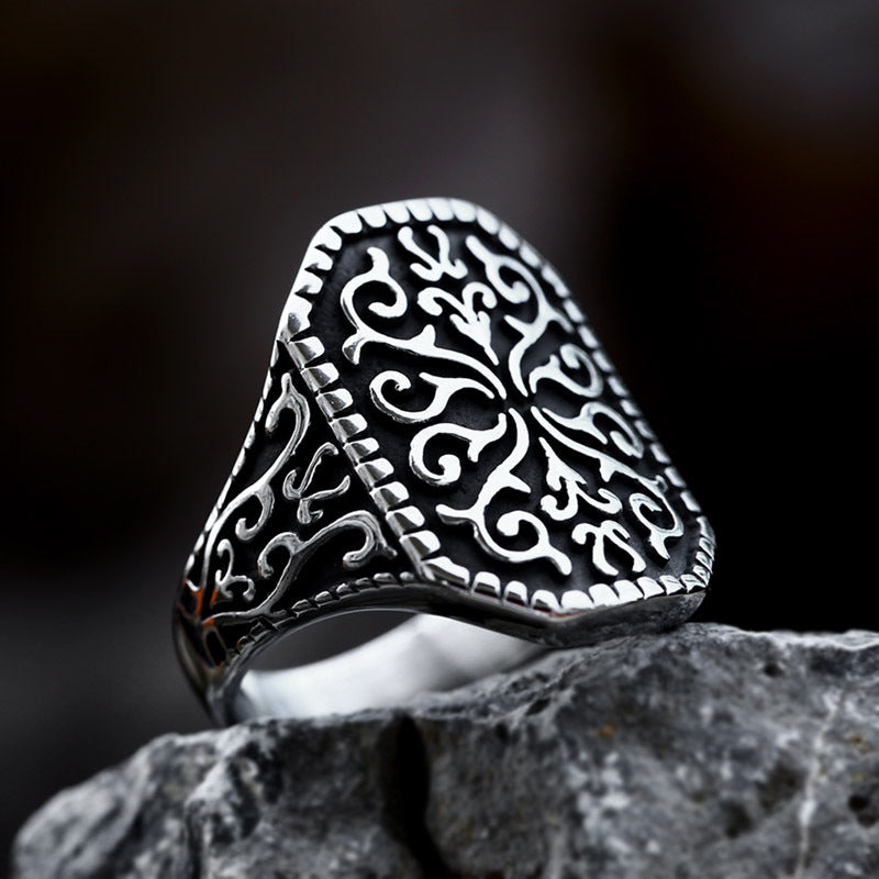 Wholesale Vintage-Inspired Men's Titanium Steel Ring with Fine Engraved Patterns - Cross-Border Stainless Steel Casting